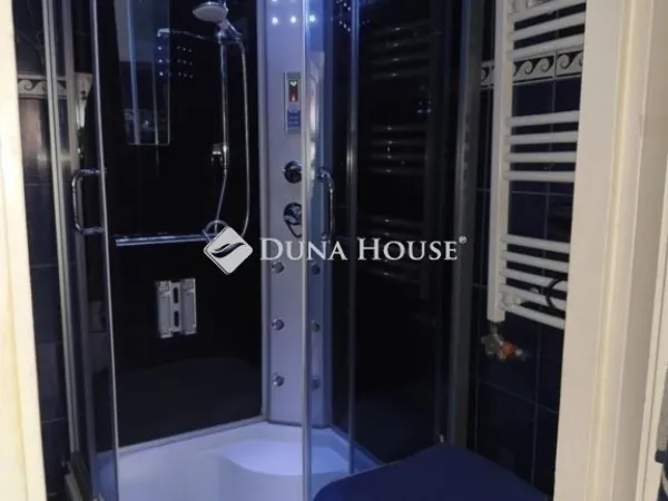 Eladó lakás Szeged 77 nm