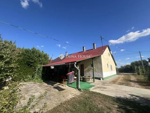 Eladó ház Tiszasziget 65 nm