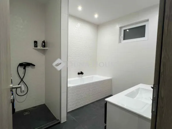 Eladó ház Deszk 95 nm