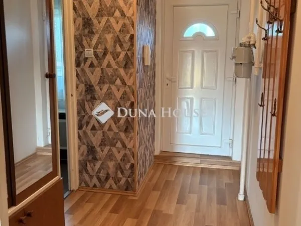 Eladó lakás Orosháza 67 nm