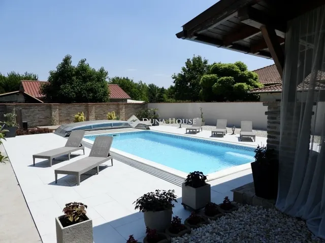 Eladó ház Szatymaz 140 nm