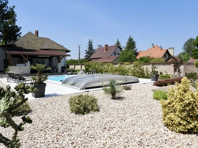 Eladó ház Szatymaz 140 nm