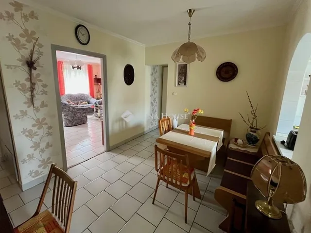 Eladó lakás Szeged 66 nm