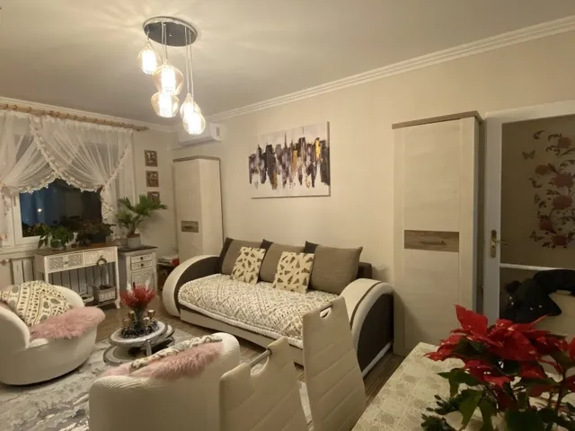 Eladó lakás Szeged 49 nm