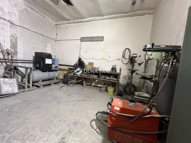 Eladó kereskedelmi és ipari ingatlan Szeged 981 nm