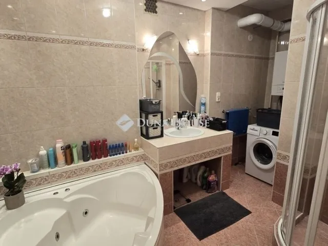 Eladó lakás Szeged 81 nm