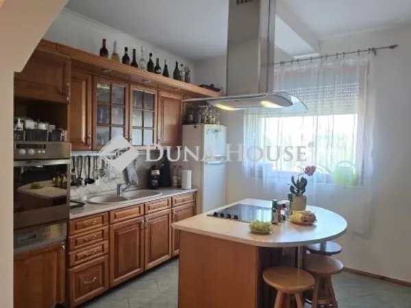 Eladó lakás Szeged 81 nm