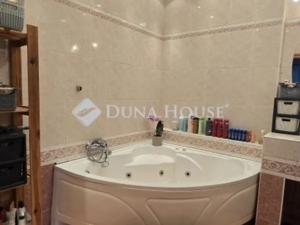 Eladó lakás Szeged 81 nm