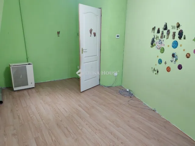 Eladó lakás Szeged 73 nm