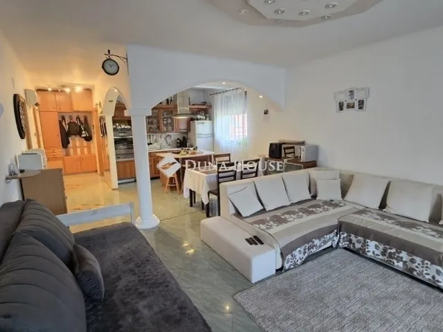 Eladó lakás Szeged 81 nm