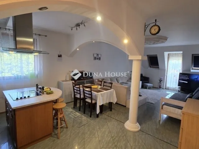 Eladó lakás Szeged 81 nm