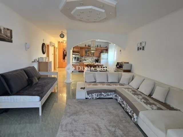 Eladó lakás Szeged 81 nm