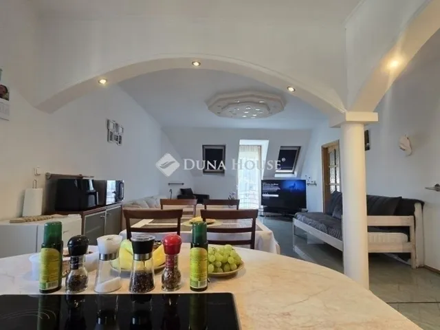 Eladó lakás Szeged 81 nm