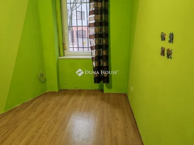 Eladó lakás Szeged 73 nm