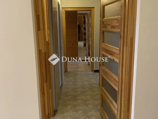 Eladó lakás Szeged 77 nm