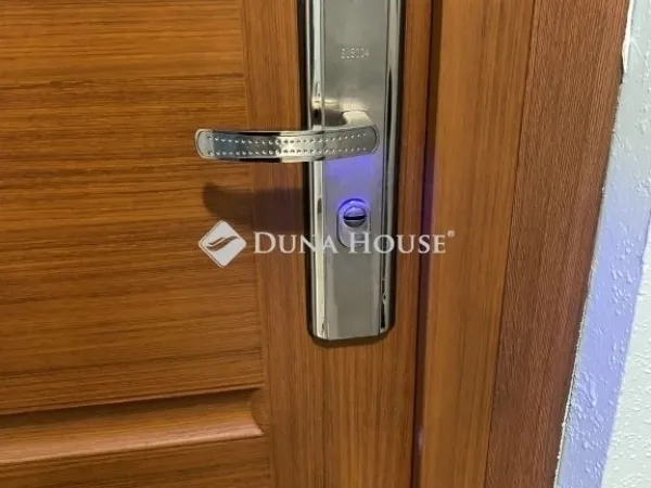 Eladó lakás Szeged 77 nm