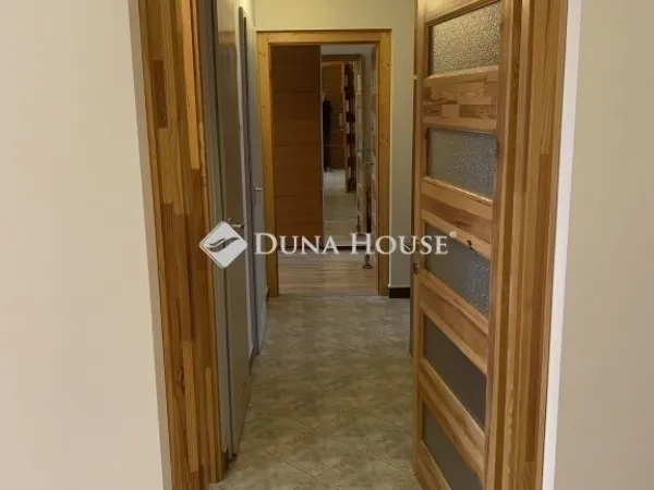 Eladó lakás Szeged 77 nm