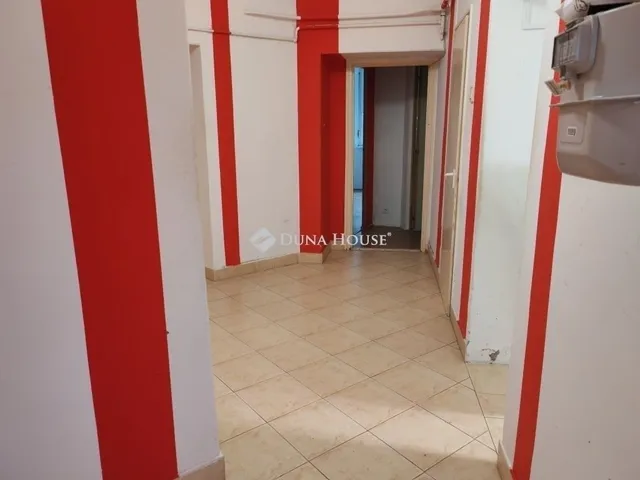 Eladó lakás Szeged 73 nm