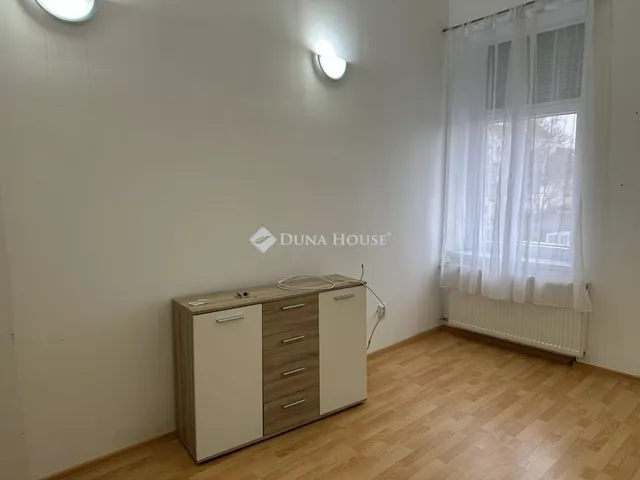 Eladó lakás Szeged 49 nm