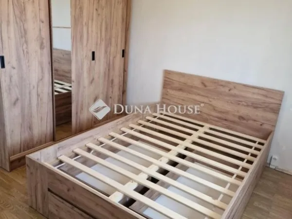 Eladó lakás Szeged 69 nm