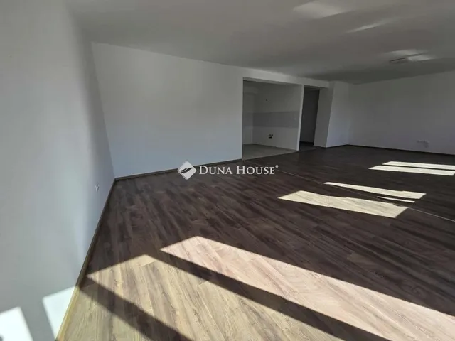 Eladó lakás Szeged 103 nm