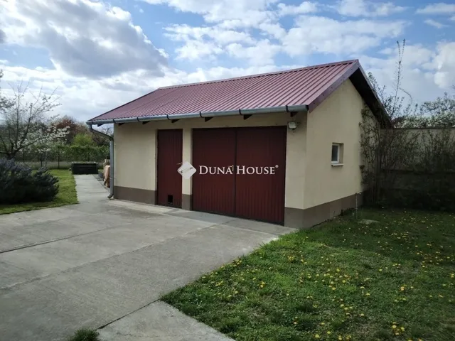 Eladó ház Szeged 180 nm