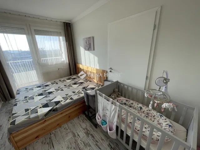 Eladó lakás Szeged 71 nm