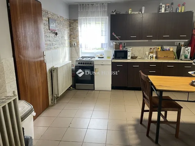 Eladó ház Baja 150 nm