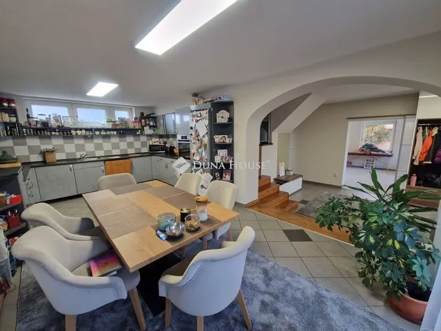 Eladó lakás Baja 234 nm