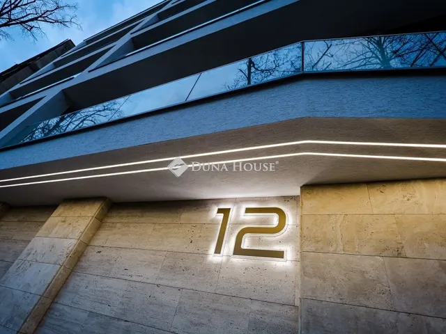 Eladó lakás Szeged 76 nm