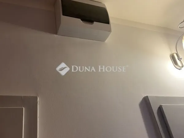 Eladó lakás Szeged 77 nm