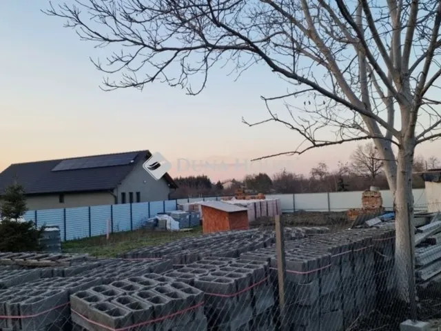 Eladó telek Szeged 403 nm