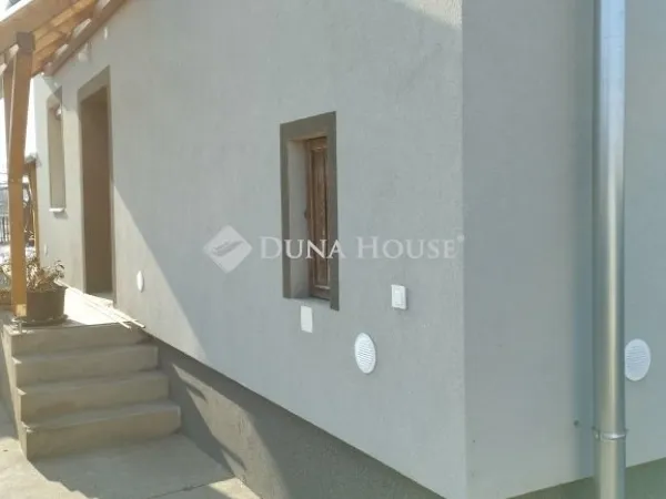 Eladó ház Röszke 140 nm