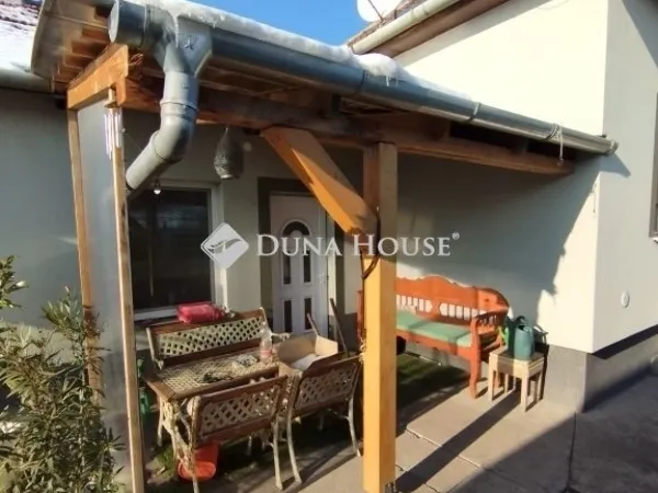 Eladó ház Röszke 140 nm