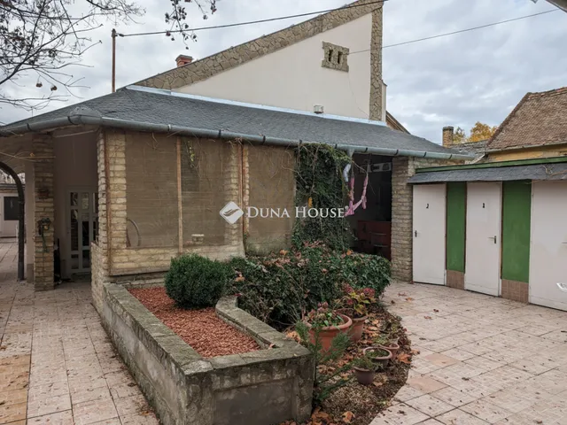 Eladó ház Szeged 110 nm