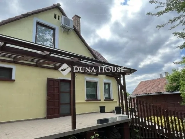 Eladó ház Baja 234 nm