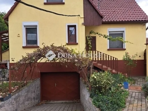 Eladó ház Baja 234 nm