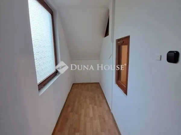 Eladó ház Baja 234 nm