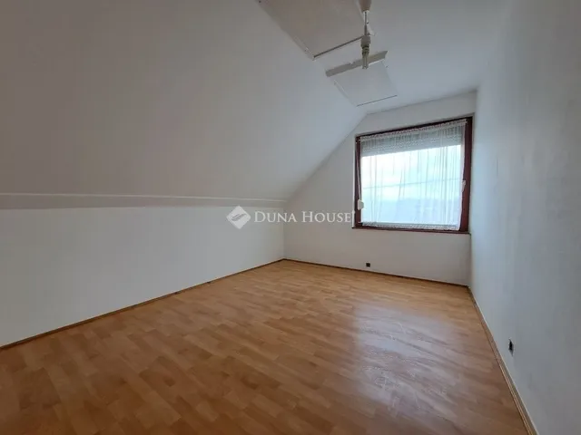 Eladó ház Baja 234 nm