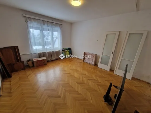 Eladó ház Baja 152 nm