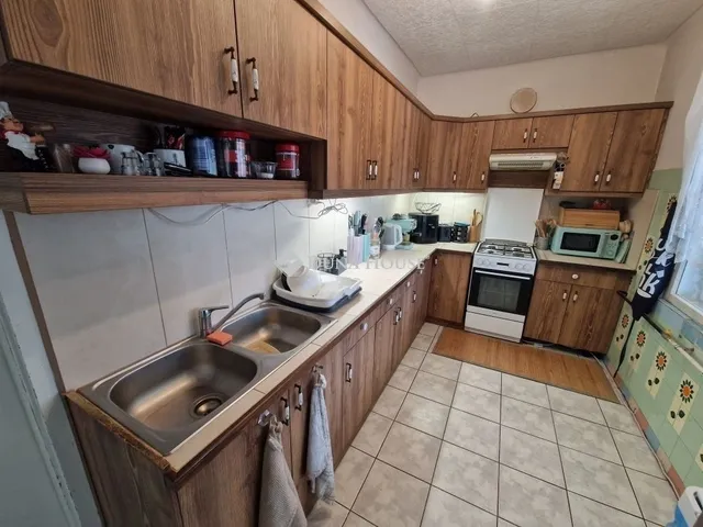 Eladó ház Baja 152 nm