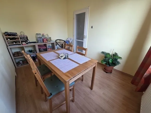 Eladó lakás Szeged 60 nm