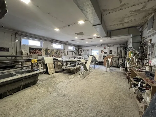 Eladó kereskedelmi és ipari ingatlan Szeged 981 nm