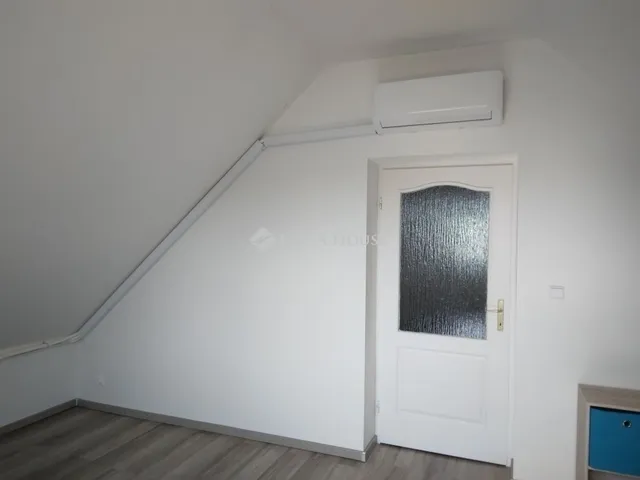 Eladó ház Szeged 180 nm