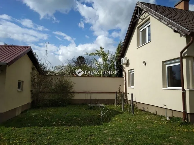 Eladó ház Szeged 180 nm