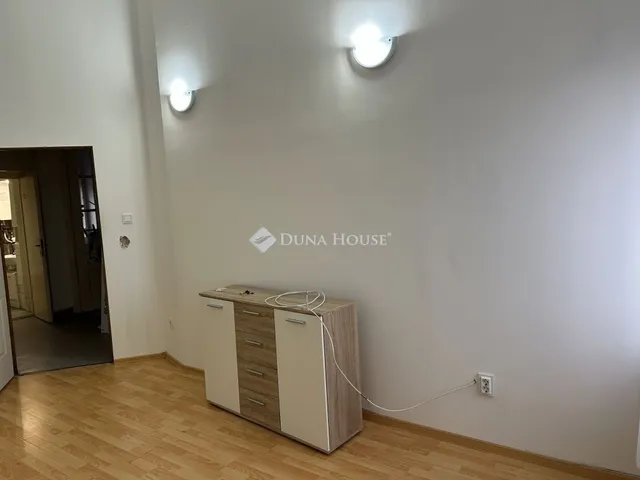 Eladó lakás Szeged 49 nm