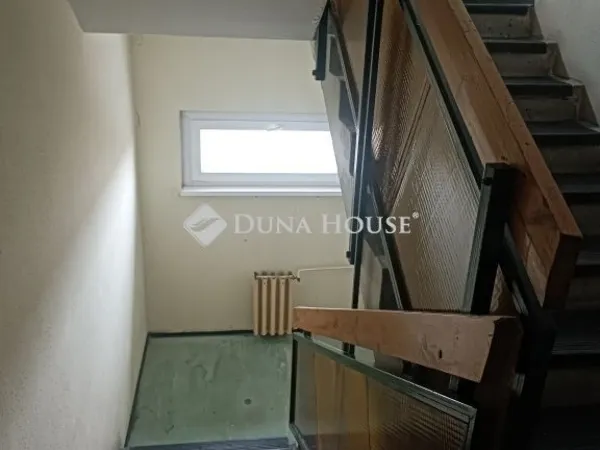 Eladó lakás Szeged 53 nm