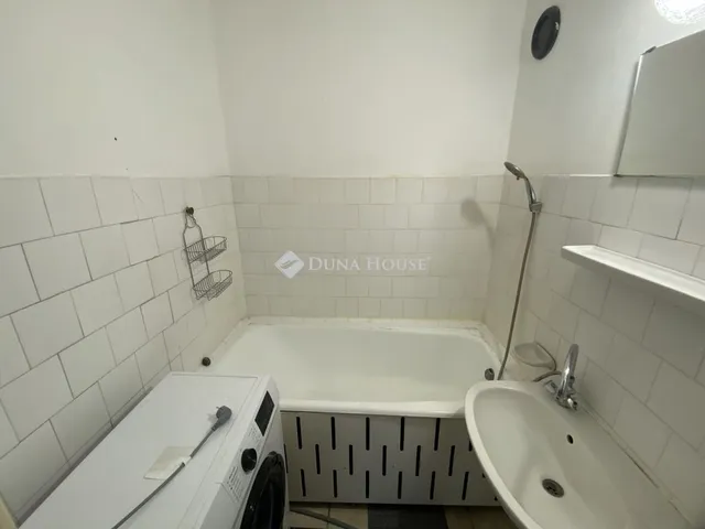 Eladó lakás Szeged 60 nm