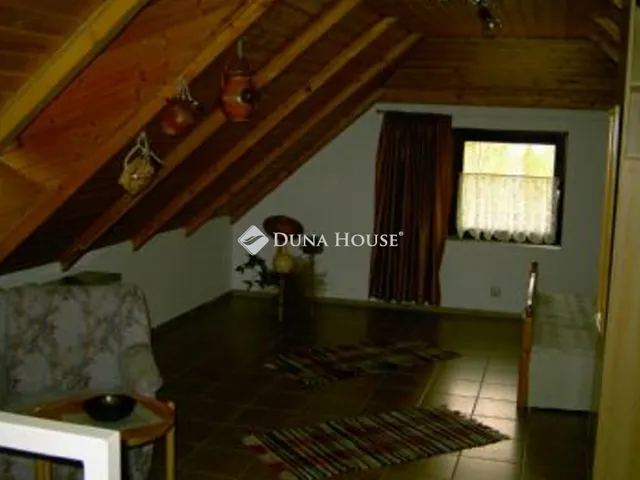 Eladó ház Jakabszállás 665 nm