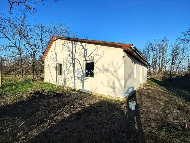 Eladó ház Domaszék 140 nm